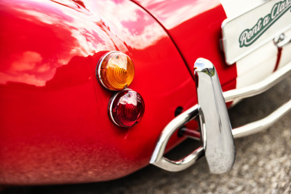 AC Cobra mieten Schweiz selber fahren mit unlimitierten Kilometer