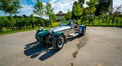 Caterham mieten