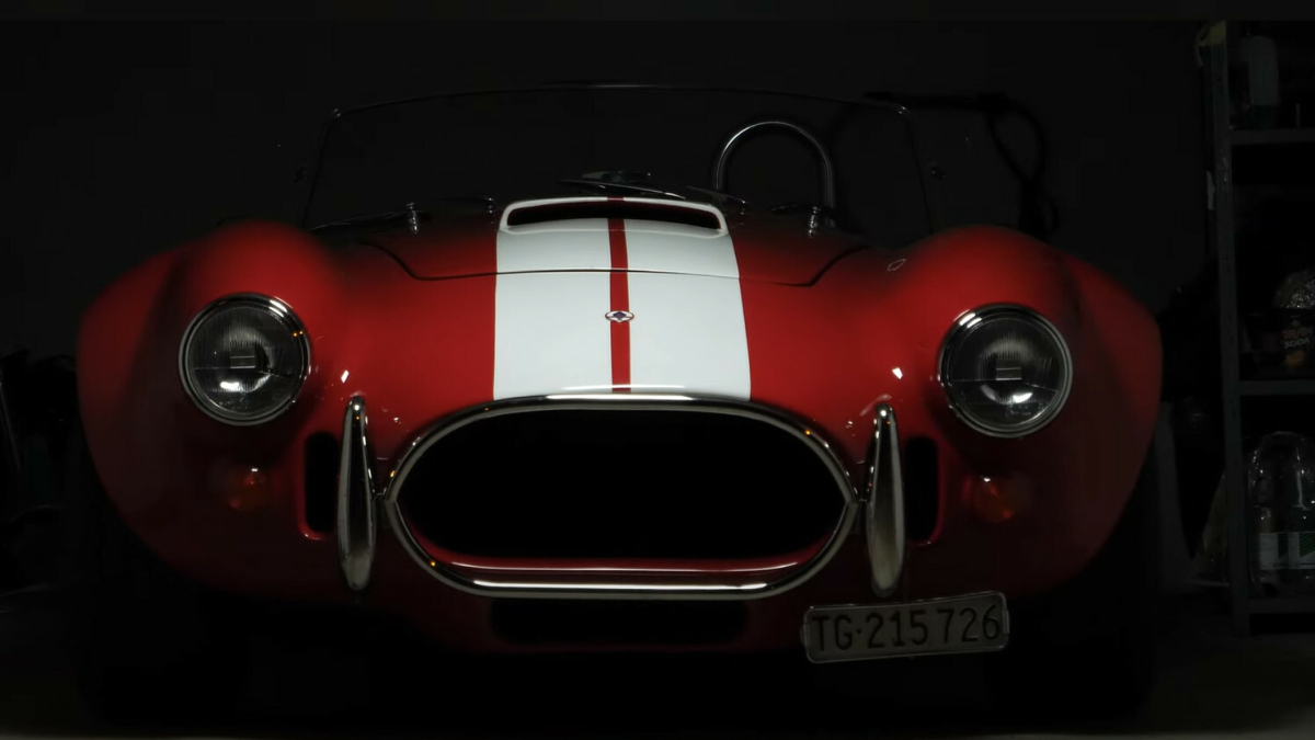 AC Cobra (Video)