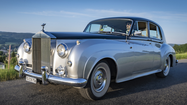 Rolls Royce Silver Cloud (Video)